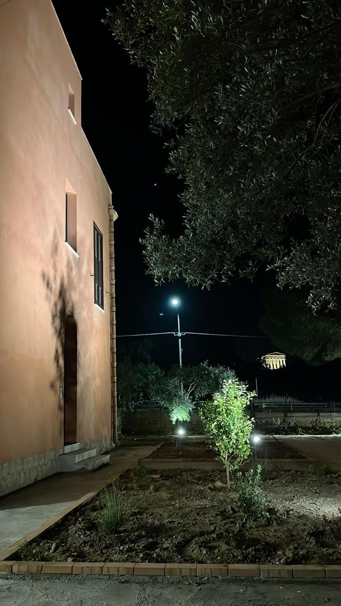 Il Giardino Del Tempio Bed & Breakfast Agrigento Exterior photo